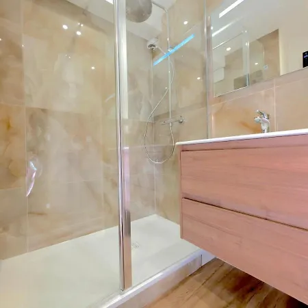 Elegant Avec Parking - Superbe Vue ! شقة Huez